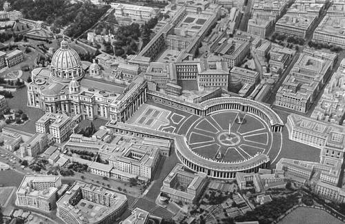 Ватикан. В центре — собор и площадь св. Петра.